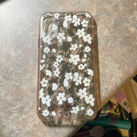 Kate Spade floral IPhone XR case - Picture 1 of 1